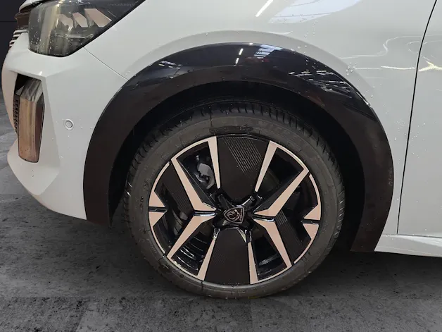 Peugeot 208 e GT