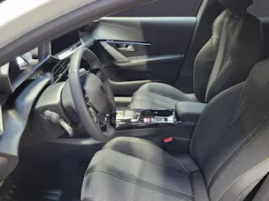 Peugeot 208 e GT