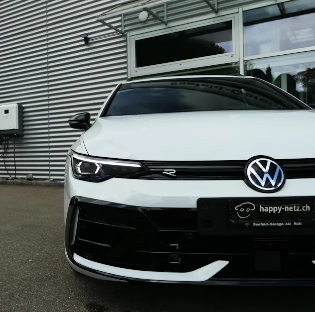 VW Golf Variant 2.0 TSI R DSG 4 Motion