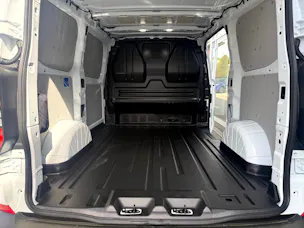 Ford Transit Custom Van PHEV 320 L1H1 Trend Automat
