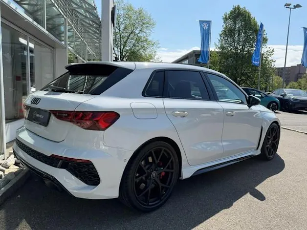 Audi RS3 Sportback 2.5 TSI quattro S-tronic