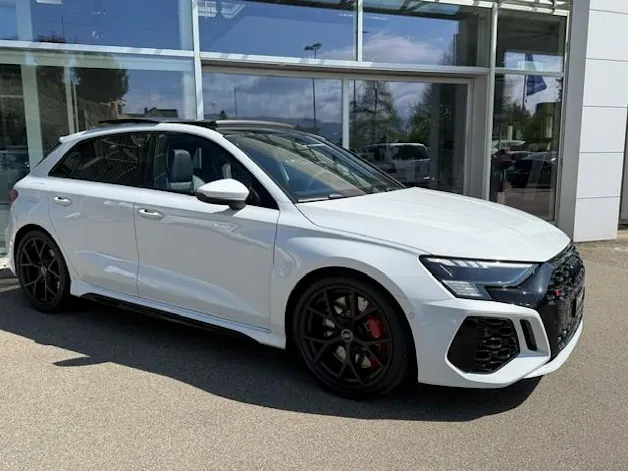 Audi RS3 Sportback 2.5 TSI quattro S-tronic