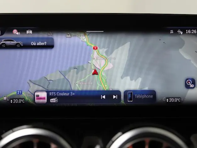 Mercedes-Benz GLA 220 4Matic 8G-DCT