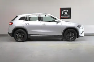 Mercedes-Benz GLA 220 4Matic 8G-DCT