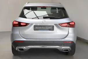 Mercedes-Benz GLA 220 4Matic 8G-DCT