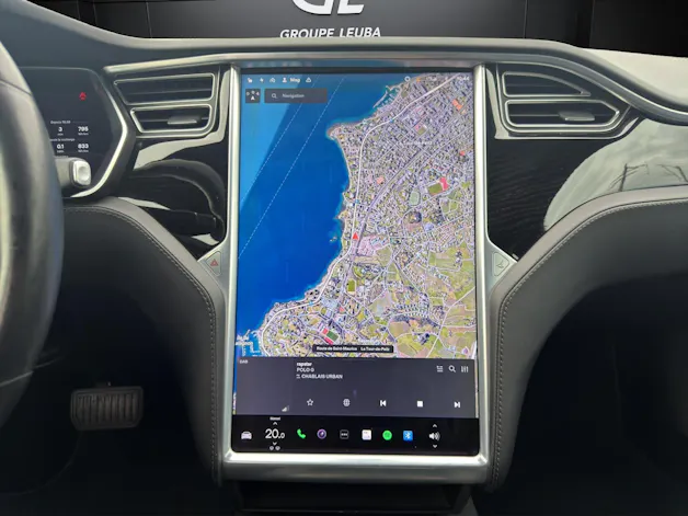 Tesla Model S 100 D