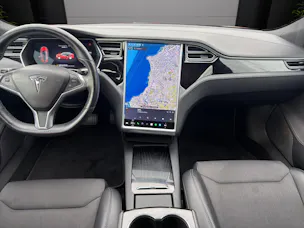 Tesla Model S 100 D