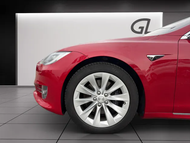 Tesla Model S 100 D