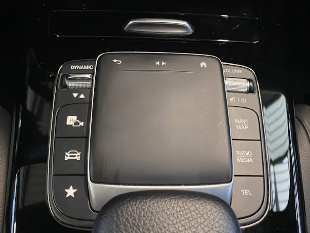 Mercedes-Benz CLA 180 Progressive Shooting Brake