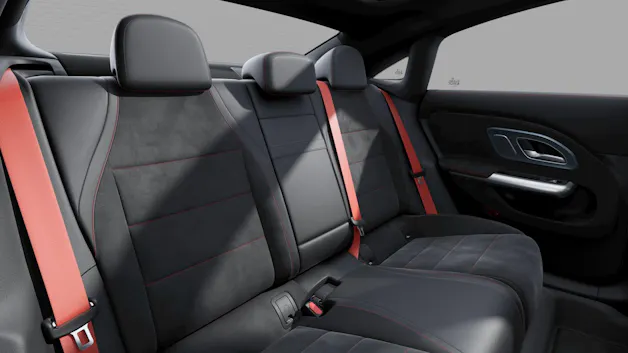 Mercedes-Benz CLA 200 AMG Line 4MATIC