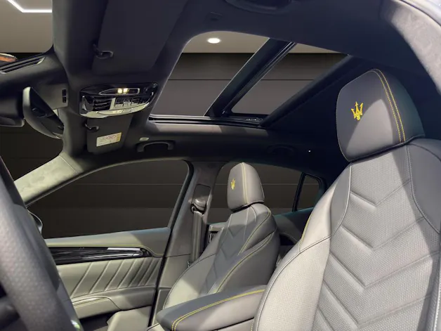 Maserati Grecale 2.0 Hybrid Modena