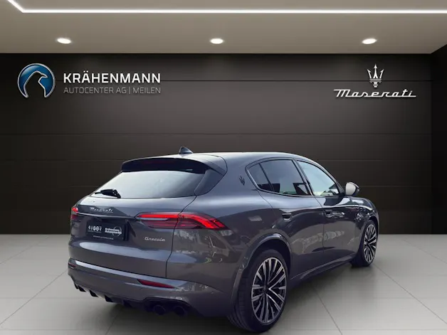Maserati Grecale 2.0 Hybrid Modena