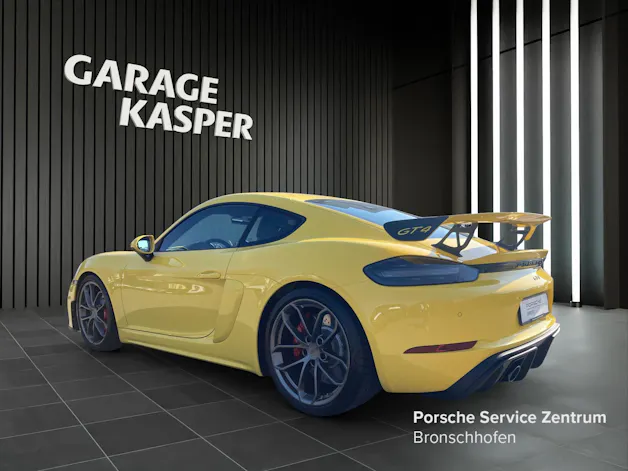 Porsche Cayman 718 GT4