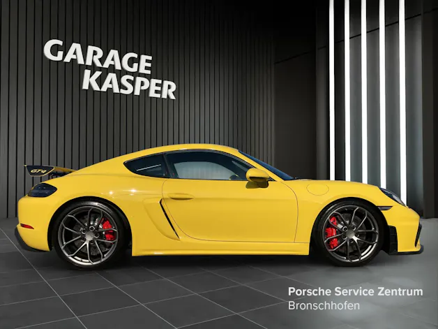Porsche Cayman 718 GT4