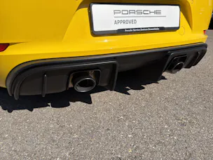 PORSCHE Cayman 718 GT4