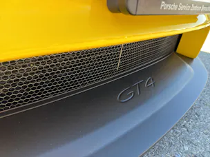PORSCHE Cayman 718 GT4