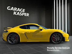 PORSCHE Cayman 718 GT4