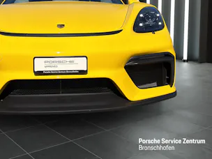 PORSCHE Cayman 718 GT4