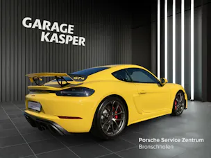 Porsche Cayman 718 GT4