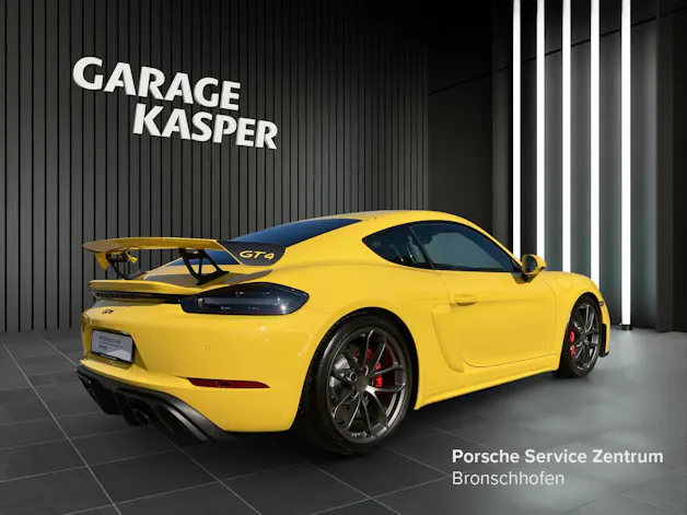 Porsche Cayman 718 GT4