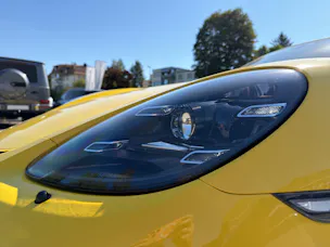 PORSCHE Cayman 718 GT4