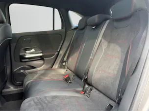 Mercedes-Benz GLA 220d 4Matic 8G-DCTSwiss Star