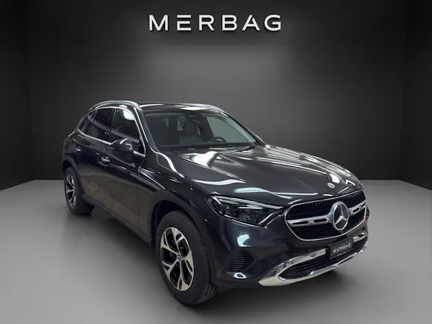 Mercedes-Benz GLC 300 e 4MATIC with EQ Hybrid Technology "EQ Star"