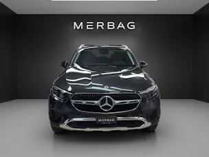 Mercedes-Benz GLC 300 e 4MATIC with EQ Hybrid Technology "EQ Star"