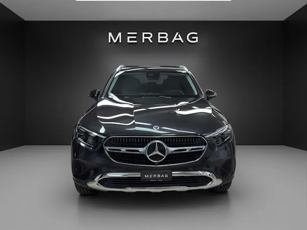 Mercedes-Benz GLC 300 e 4MATIC with EQ Hybrid Technology "EQ Star"