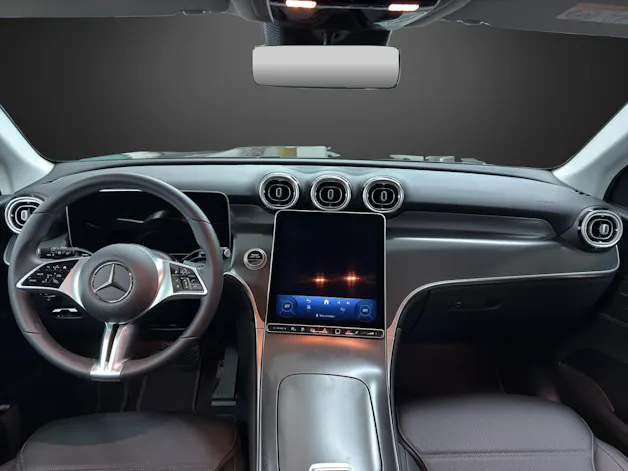 Mercedes-Benz GLC 300 e 4MATIC with EQ Hybrid Technology "EQ Star"