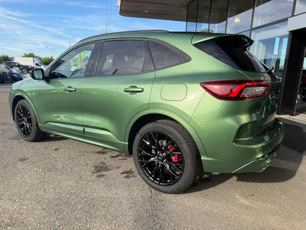 Ford Kuga 2.5 FHEV ST-Line X 4WD