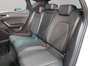 SEAT Leon 1.5 eTSI mHEV DSG Hola FR