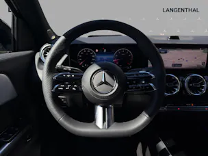 Mercedes-Benz GLA 200 Night Star 7G-DCT