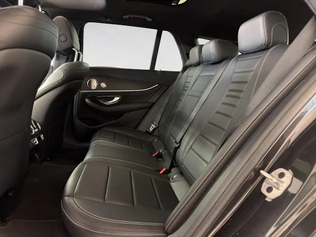 Mercedes-Benz E 220 d T 4M AMG Line Swiss Star