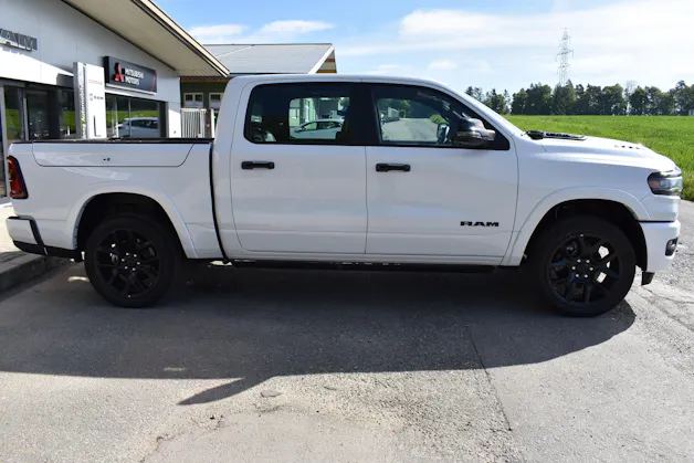 Dodge Ram 1500 Laramie Hurricane Night Edition