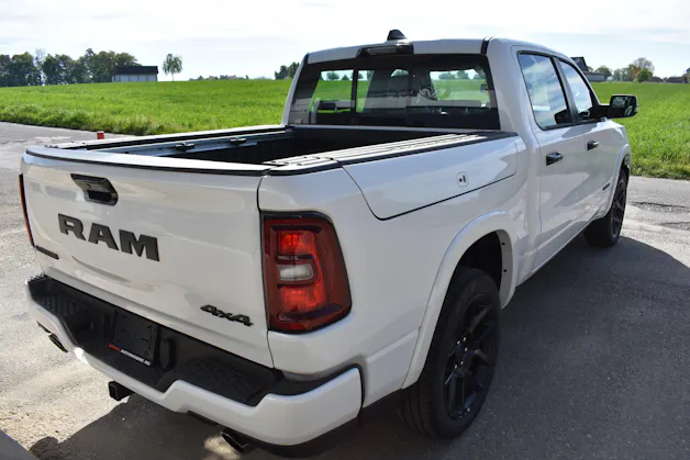 Dodge Ram 1500 Laramie Hurricane Night Edition