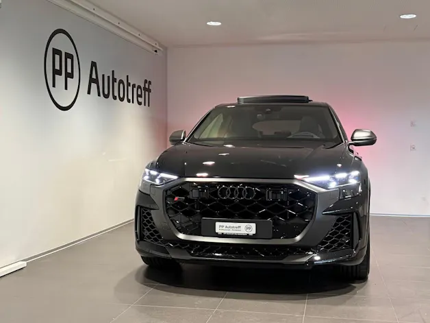 Audi RSQ8 performance quattro