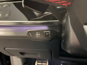 Audi RSQ8 performance quattro