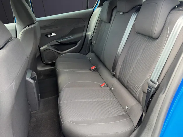 Peugeot 308 1.2 Active Pack EAT8
