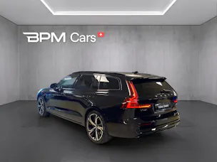 Volvo V60 T6 eAWD Plug in Hybrid Plus Dark Geartronic