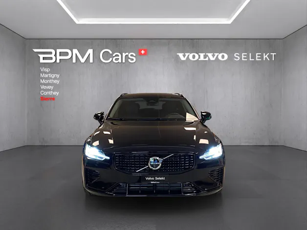 Volvo V60 T6 eAWD Plug in Hybrid Plus Dark Geartronic