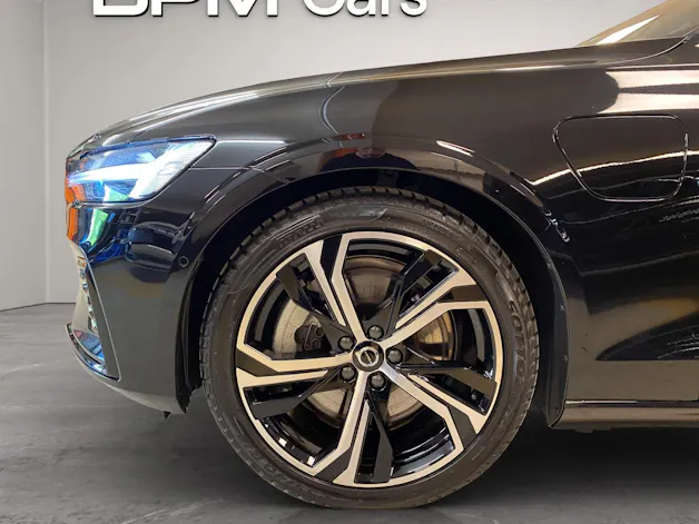 VOLVO V60 T6 eAWD Plug in Hybrid Plus Dark Geartronic