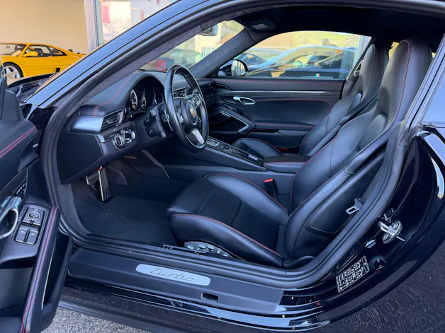 Porsche 911 Coupé 3.8 Turbo PDK