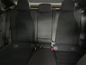 Mercedes-Benz CLA 220 4MATIC