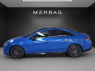 Mercedes-Benz CLA 220 4MATIC