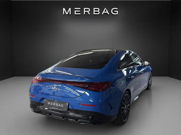 Mercedes-Benz CLA 220 4MATIC