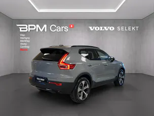 Volvo XC40 B3 Benzin Mild Hybrid Plus Dark DCT