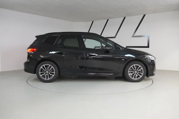 BMW 223d Active Tourer xDrive M Sport DKG
