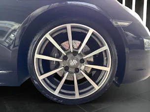 PORSCHE Boxster 718