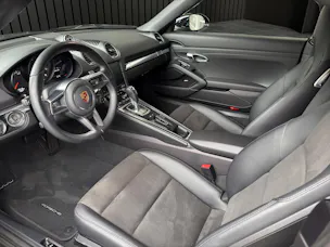 PORSCHE Boxster 718